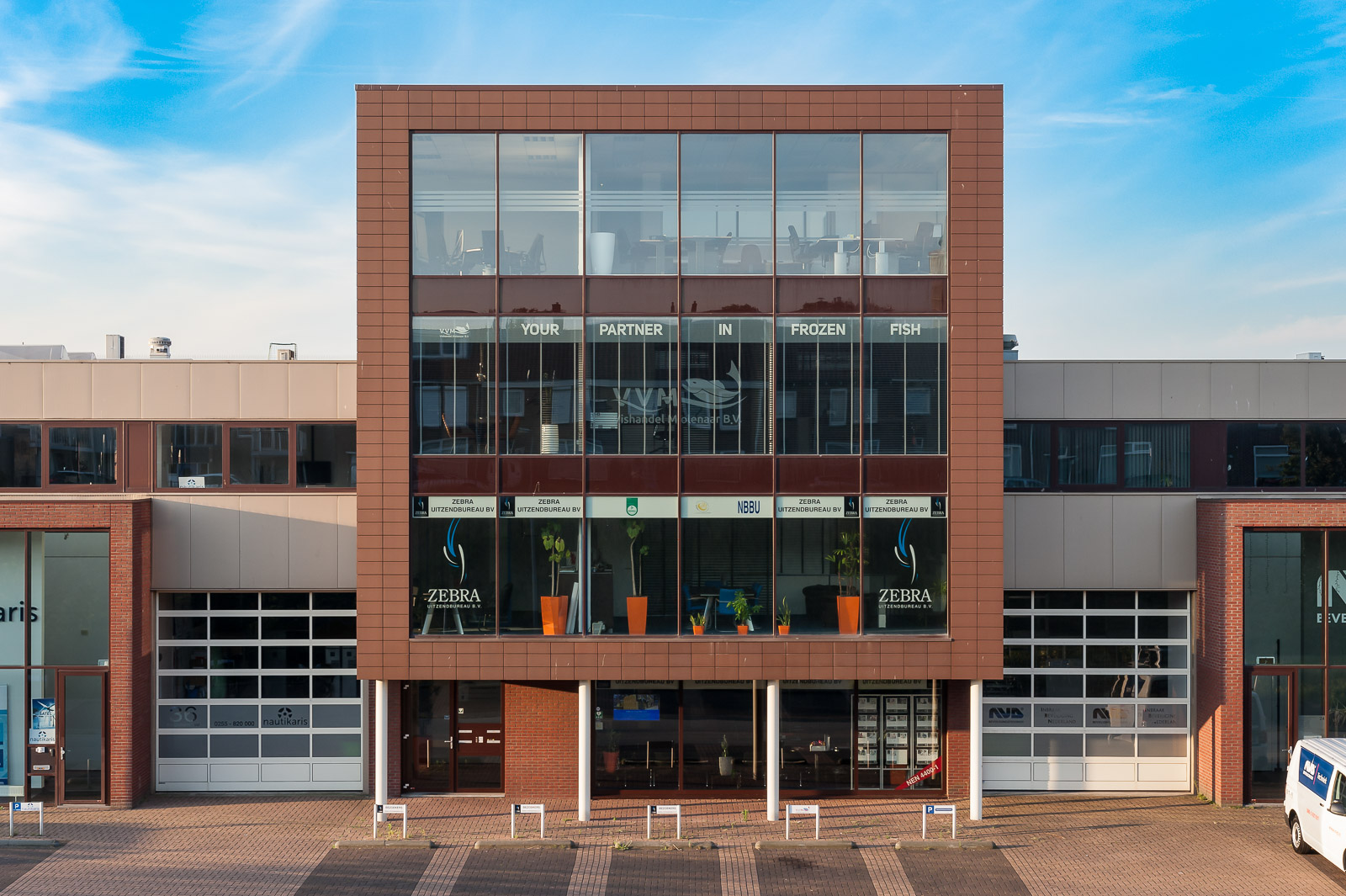 Verhuizing naar nieuw kantoor IJmuiden
